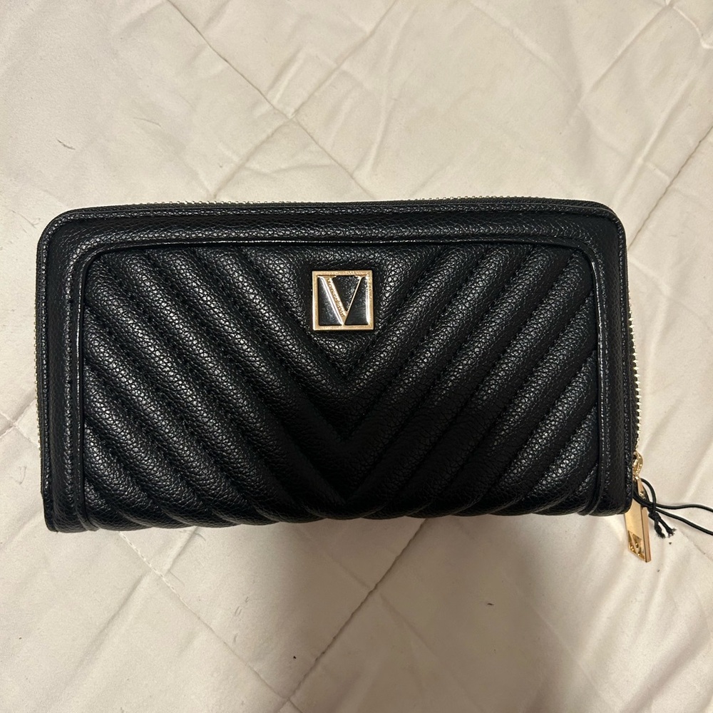 🚫SOLD🚫 Victoria Secret Black Women's Wallet